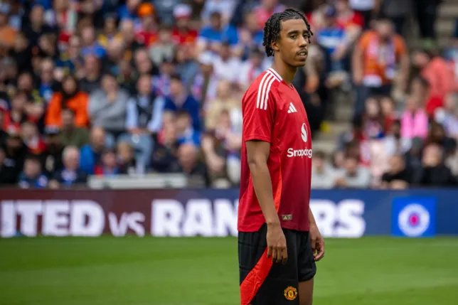 Manchester United star Leny Yoro to miss upcoming games following surgery