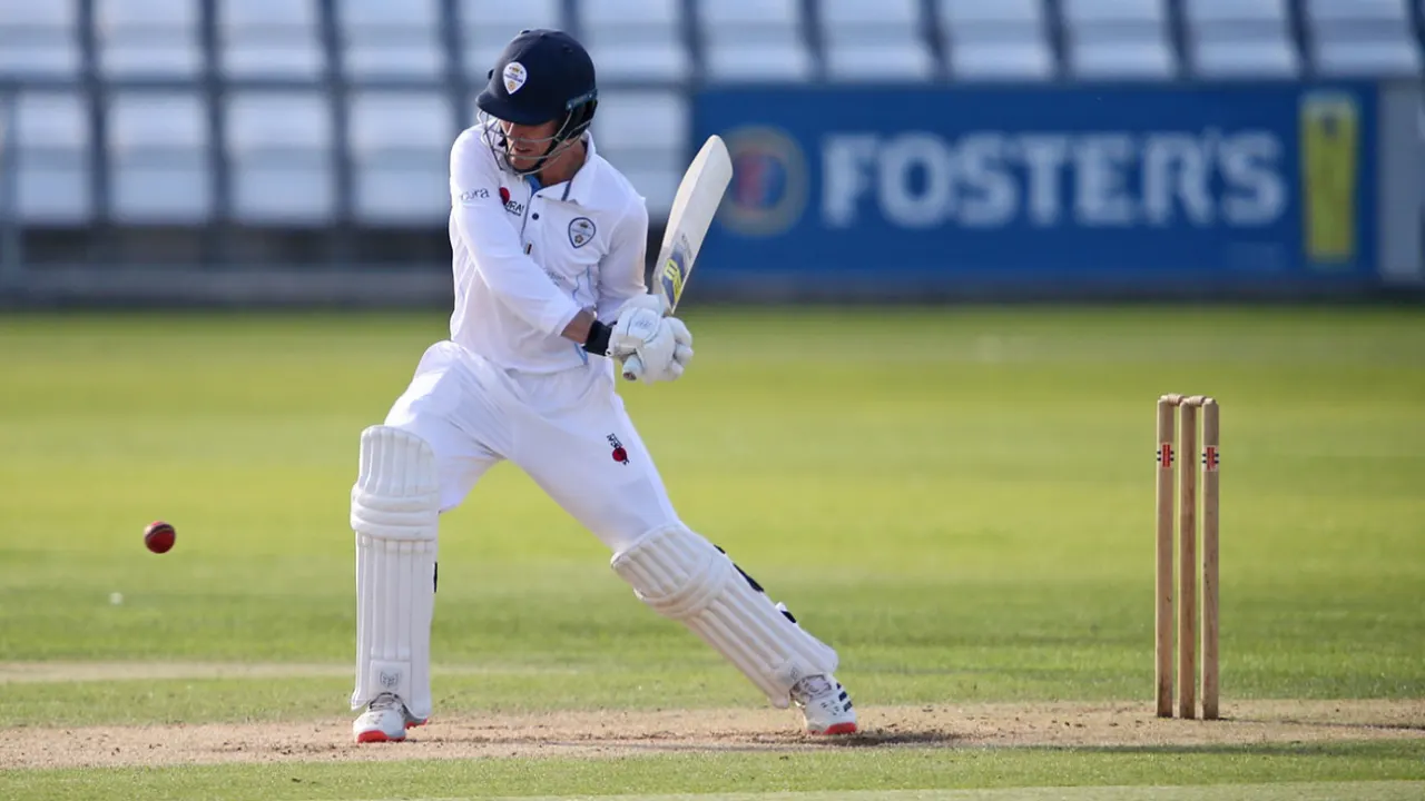 Derbyshire Finally Breaks Five-Year Drought with Home County Championship Win