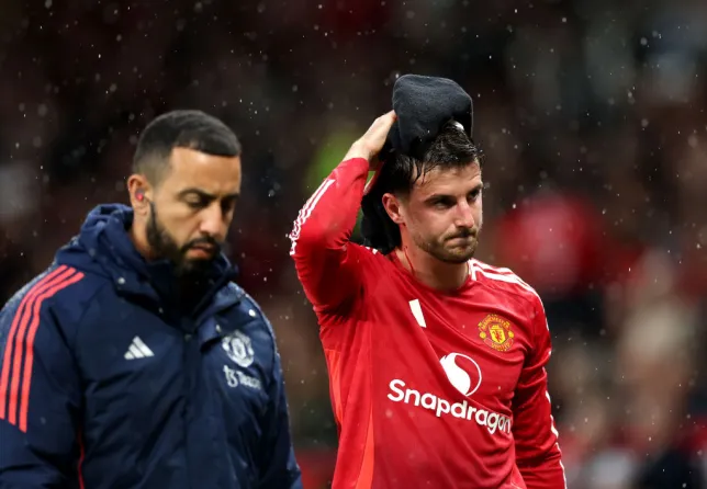 Man Utd flop urged to ‘read the room’ after sharing injury update following Spurs defeat