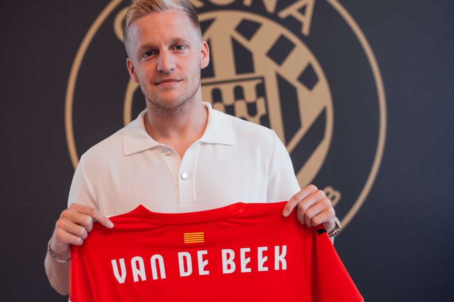 Van de Beek expresses gratitude to Girona: Thought of giving up at Man Utd