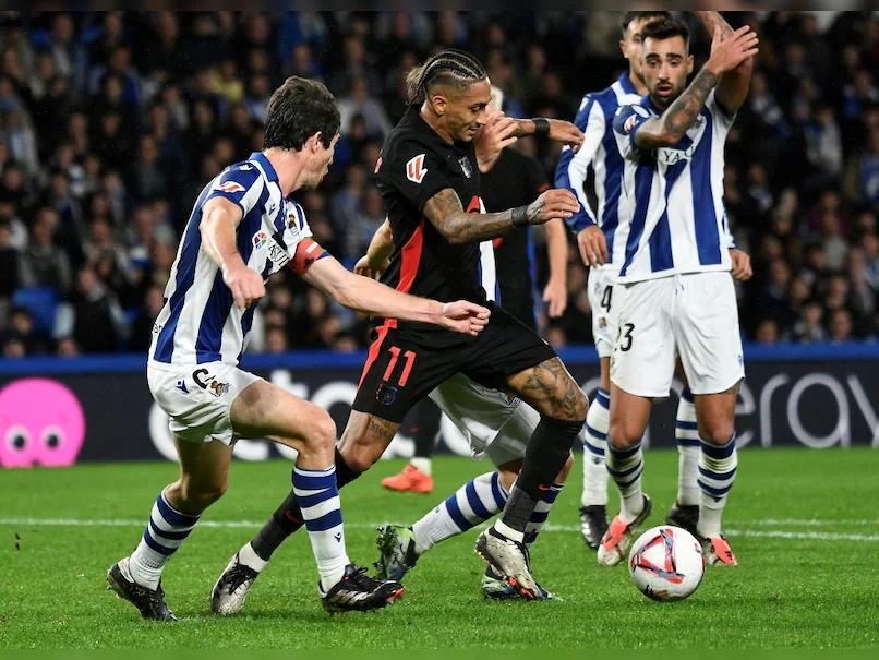 Barcelona Loses League Lead in Controversial Defeat at Real Sociedad