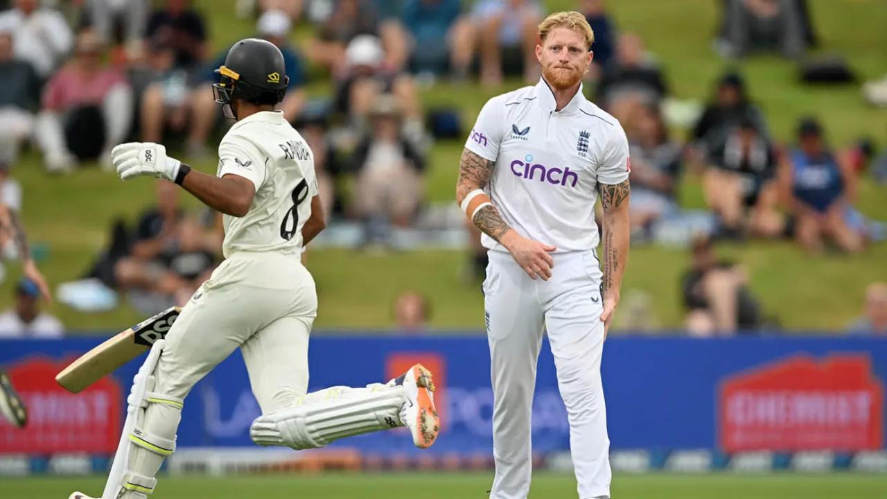 Recurrence of hamstring injury forces Stokes off the field